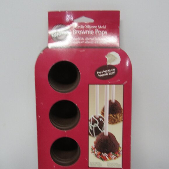 NWT! Wilton Brownie Pop Silicone Mold with Cookie Sticks, 20ct - Picture 1 of 3